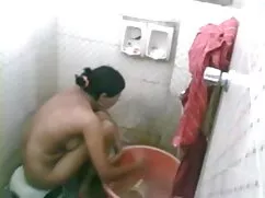 लवली नर्स अपने गुलाम लड़के को हाथ, पैर और डिल्डो से गांड में चोदती है हिंदी वीडियो फुल मूवी सेक्सी