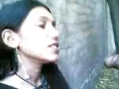 सुंदर जापानी सेक्सी फिल्म फुल एचडी में लड़की