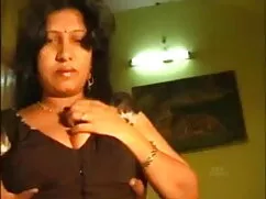 गोरा किशोर लेस्बियन हिंदी सेक्सी फुल मूवी वीडियो शो