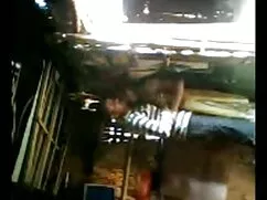 सुनहरे बालों वाली पोर्नस्टार सेक्सी फुल मूवी वीडियो गड़बड़
