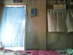 पीछे के एक्स एक्स एक्स वीडियो फुल मूवी हिंदी कमरे में T2 Kac की आँख POV