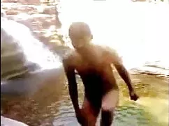 सेक्सी श्यामला एक बीबीसी हो जाता है फुल हिंदी सेक्स मूवी (कम गुणवत्ता)