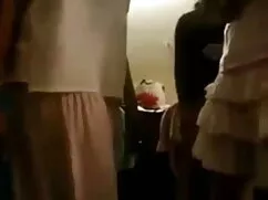 बड़े titties हस्तमैथुन के सेक्सी मूवी फुल हिंदी साथ श्यामला किशोरों