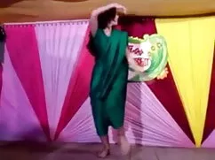 छोटे फुल मूवी सेक्सी पिक्चर वेब कैमरा किशोर सवारी संभोग करने के लिए खिलौना