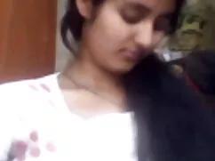 वैनेसा सेक्सी फिल्म फुल सेक्सी ने चुनौती से झटका दिया