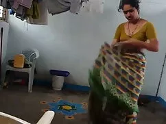 जोर से फुहार इंग्लिश फुल सेक्स फिल्म क्रीमपाइ - भाग 1