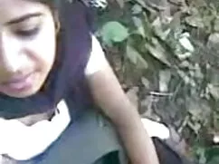 दो सफ़ेद लंड एक काले चिक को सेक्सी मूवी फुल हिंदी