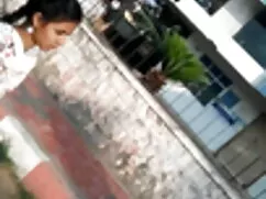 क्लोज-अप फुल सेक्सी वीडियो फिल्म हैण्डजॉब