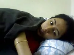 वेब कैमरा फुल सेक्सी मूवी वीडियो में लैटिना तलवों और assfucking
