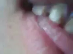 बड़े स्तन वाली लड़की टी शर्ट पर और हिंदी सेक्स फुल मूवी वीडियो गीली हो जाती है