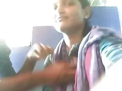 सेक्सी नौकरानी हिंदी सेक्सी फुल मूवी एचडी को चोदता है