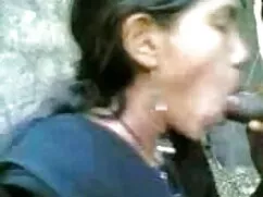 महिलाओं की नायलॉन सेक्सी फिल्म हिंदी फुल एचडी पैर की पूजा